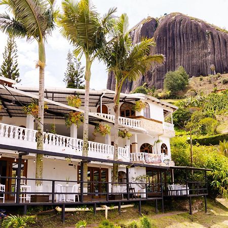 Hotel Casa Linda Guatape Exterior photo